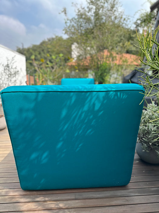 Par de Poltronas Outdoor (com capa de proteção) - Tecido Regatta Sunbrella