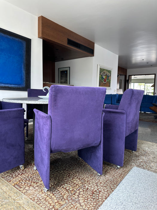 Conjunto com 6 Cadeiras em Veludo Roxo