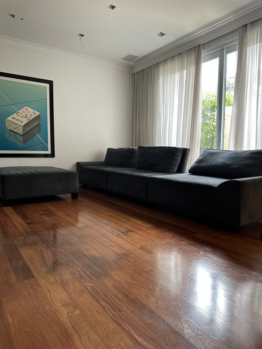 Sofá Retrátil com Pufe