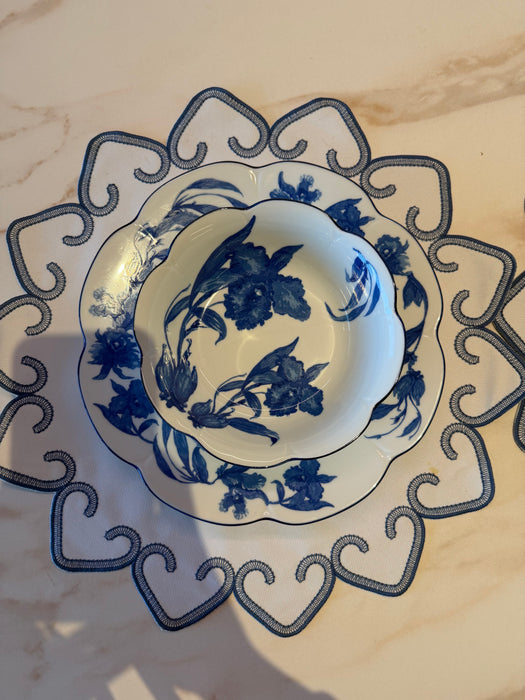 Conjunto com 2 Jogos de Mesa Coleção Casa das Orquídeas Limoges France (Prato, Bowl e Jogo Americano em Linho) – Tânia Bulhões