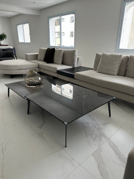 Par de Mesas de Centro "Santiago" com Tampo em Mármore - Essencial Casa Móveis