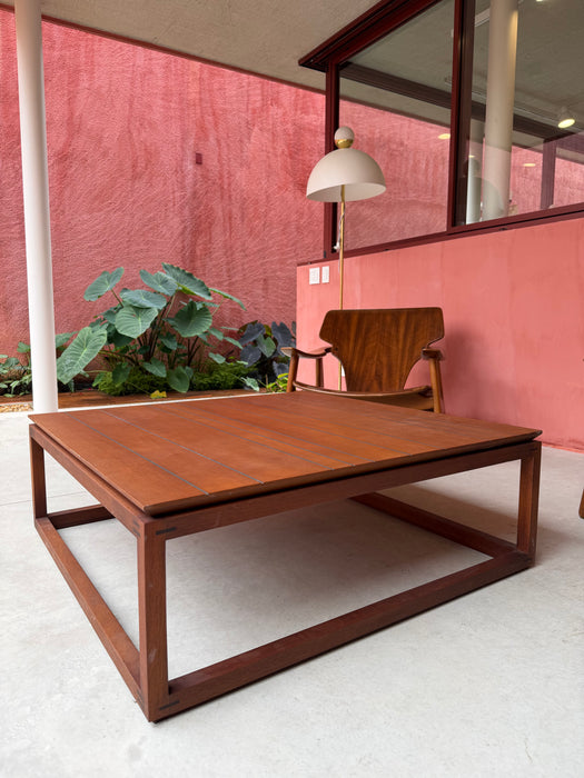 Mesa de Centro "ARQ" - Estúdio Bola