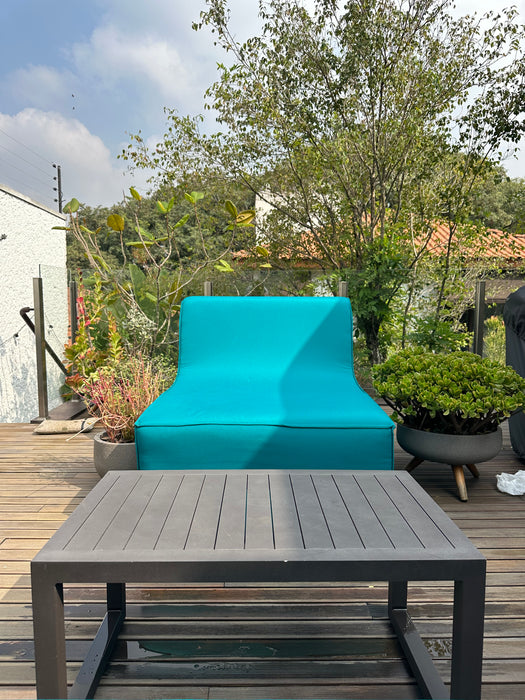 Par de Poltronas Outdoor (com capa de proteção) - Tecido Regatta Sunbrella
