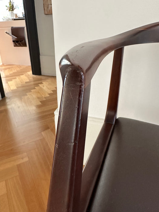 Conjunto de 8 Cadeiras “Julieta” – Aristeu Pires