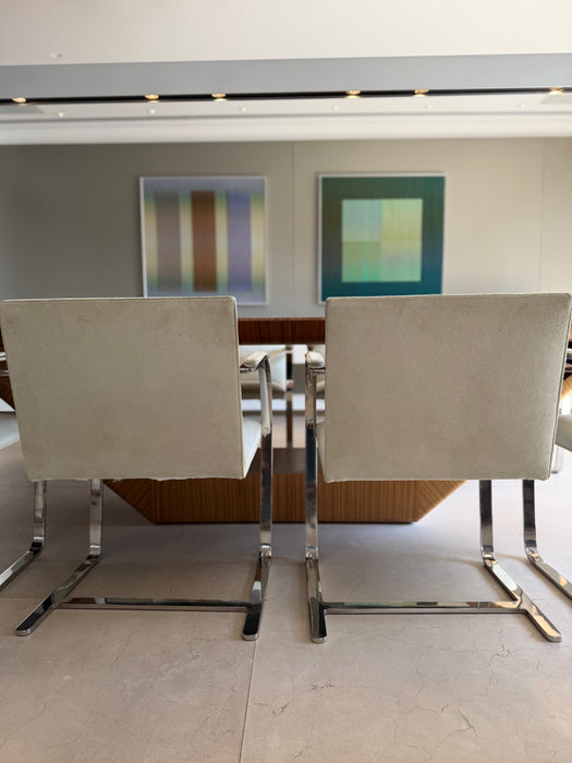 Conjunto de 8 Cadeiras “BRNO” – Ludwig Mies van der Rohe para Clássica Design