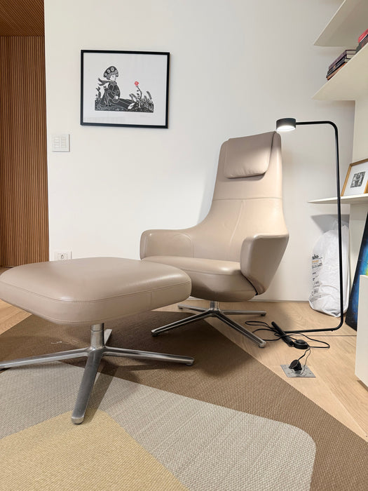 Poltrona "Repos"  com Banqueta em Couro - Antonio Citterio Para Vitra