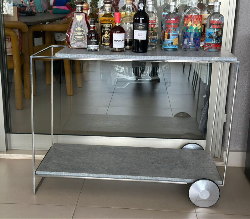 Carrinho de Chá "TECA" com Tampo em Mármore IN&OUT – Jader Almeida