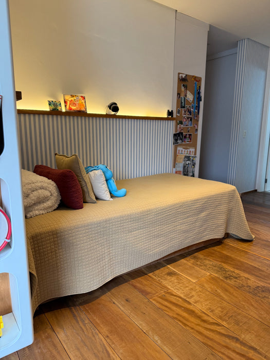 Cama Infantil com Bicama e Baú de Peseira Arredondado