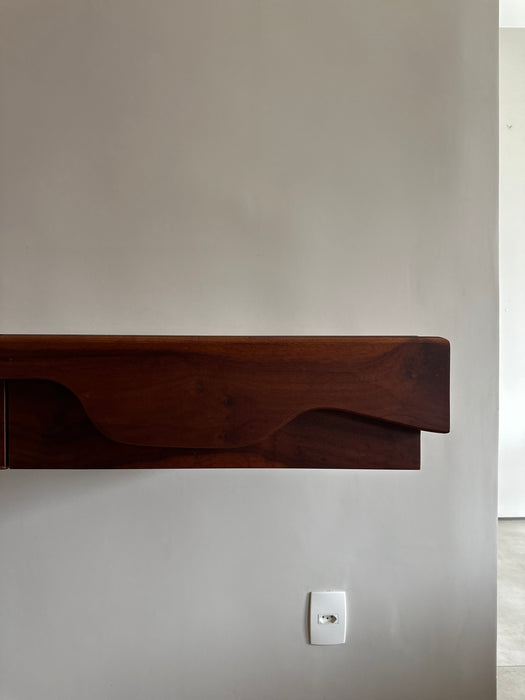 Aparador Suspenso "Copacabana" – Arthur Casas para Micasa