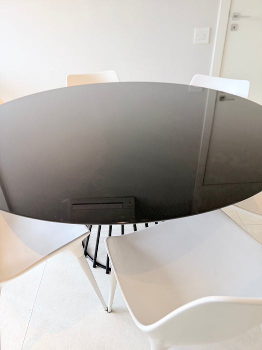 Mesa de Jantar “Class” – Marcelo Ligieri