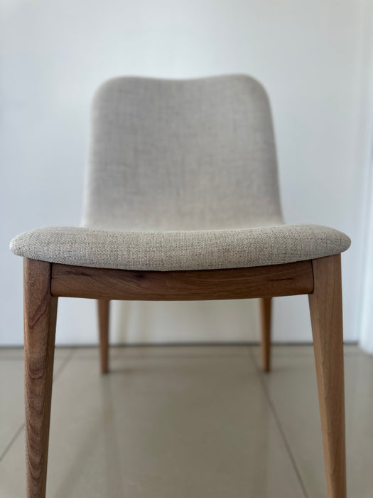 Conjunto de 10 Cadeiras “Sinuous” – Delucci