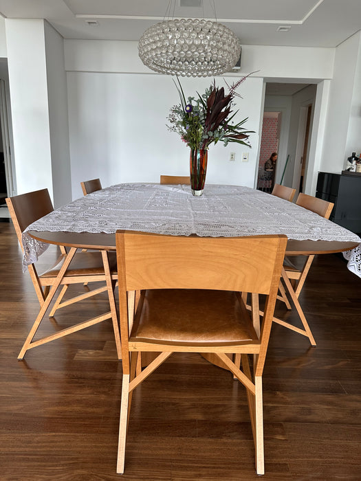 Mesa de Jantar “Nelson” com 6 Cadeiras “Atibaia” – Paulo Alves