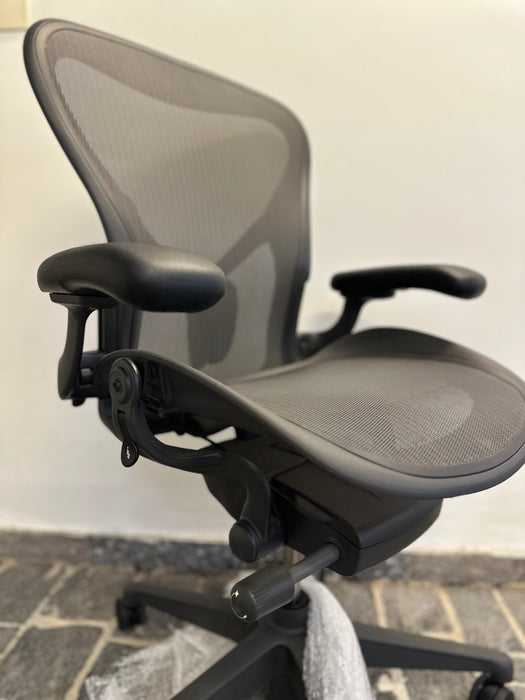 Cadeiras "Aeron B" Grafite - Herman Miller