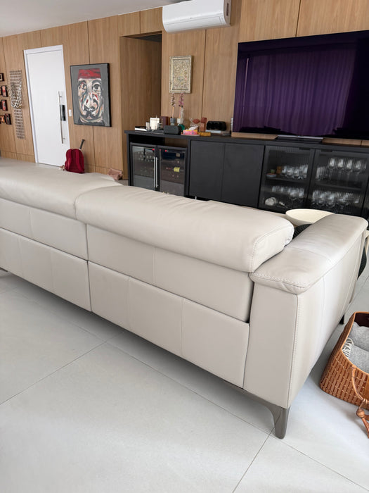 Sofá Automatizado de 3 Lugares em Couro – Natuzzi