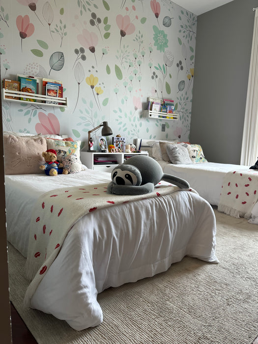 Quarto Infantil para 2 pessoas ( Inclui: 2 Camas Infantil (colchão Incluso) + Par de Mesas laterais + Par de Estantes + Par de Escrivaninhas)