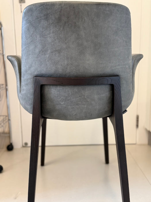 Conjunto com 4 Cadeiras "Ventura" em Couro – Jean-Marie Massaud para Poliform