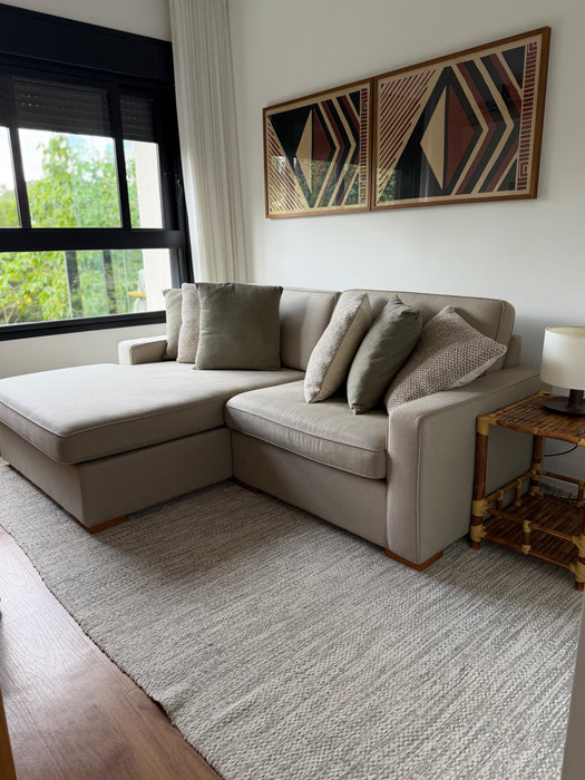 Sofá com Chaise