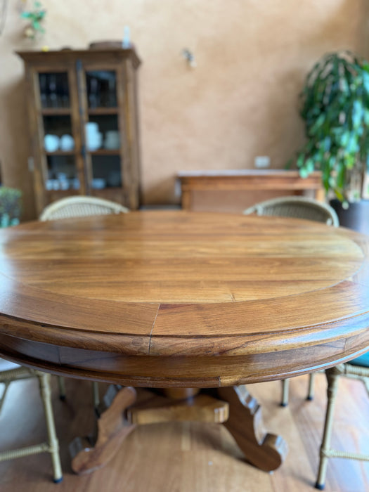 Mesa de Jantar Redonda