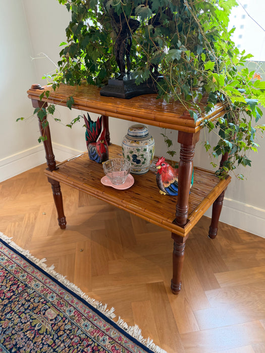 Mesa de Apoio de Dois Andares em Bambu
