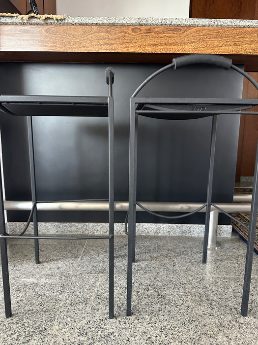 Conjunto com 3 Banquetas “Sgabello” – Maurizio Peregalli para Zeus