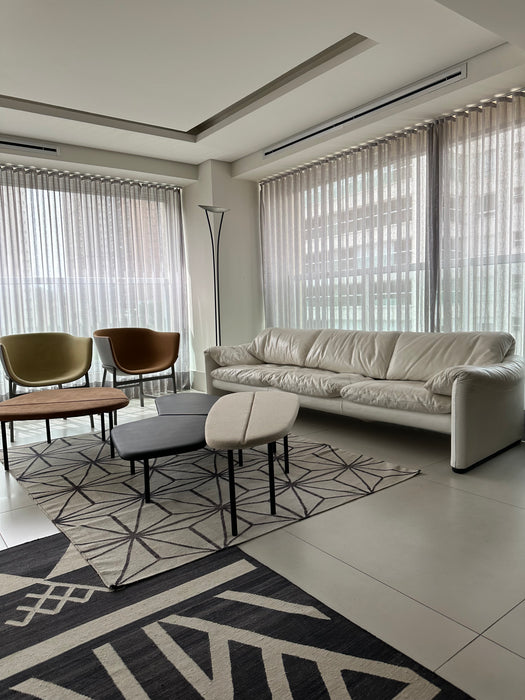 Conjunto de mesa|banco "Z" (3 peças em camurça e couro) - Estúdio Bola