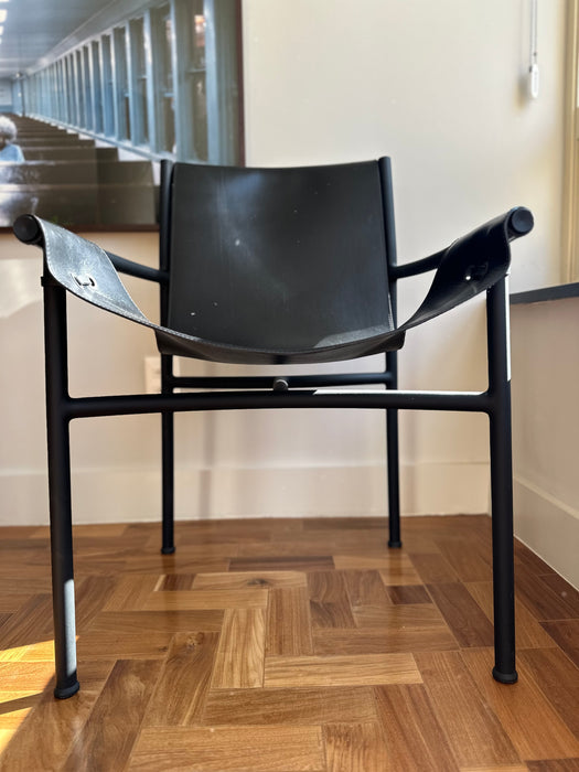 Par de Cadeiras "Crosby" – Jader Almeida