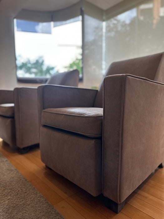 Par de Poltronas - Érea