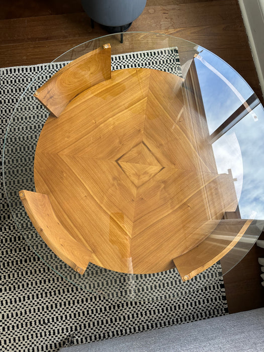 Mesa de Apoio Redonda Anos 50 – Releitura de Clássicos