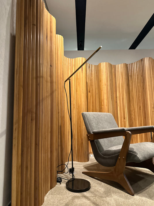 Biombo "Esteira" em Freijó Natural - Etel