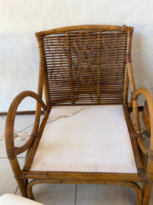 Par de Poltronas com Banquetas em Fibra Natural