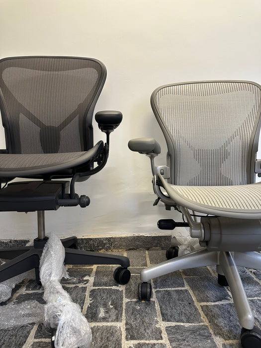 Cadeiras "Aeron B" Grafite - Herman Miller