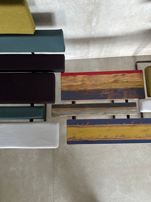 Par de Poltronas "Tiras" com Mesa - ,Ovo