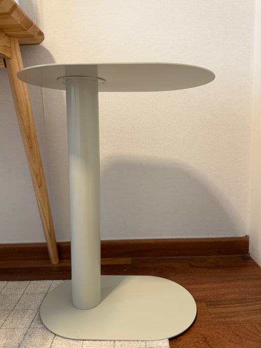Mesa de Apoio em Ferro - Tok&Stok