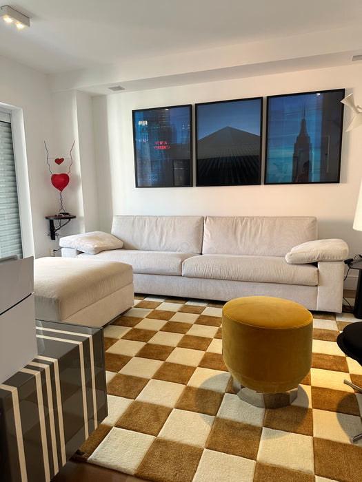 Sofá "Vogue" com Pufe – Micasa