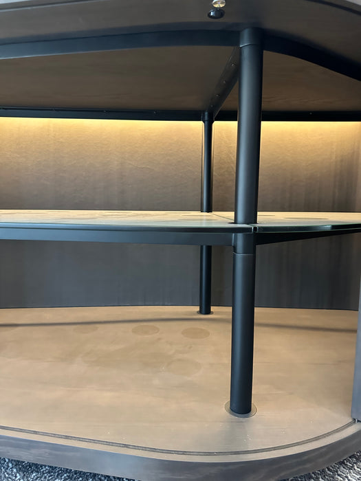 Buffet “London” com Iluminação Embutida – Jader Almeida