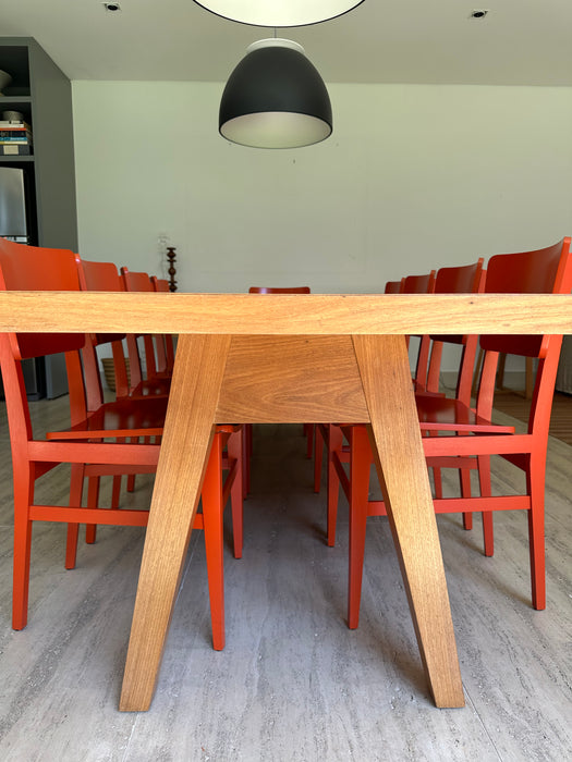 Mesa de Jantar "Mineira" em Freijó - Etel Carmona  para Etel