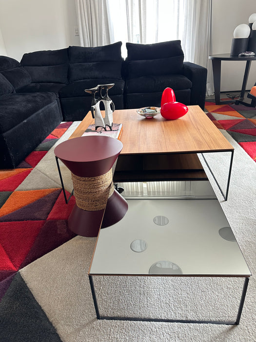 Par de Mesas de Centro “Mezanino” em Madeira e Espelhada – ,Ovo