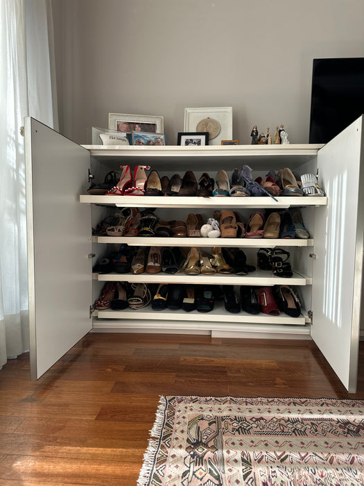 Cômoda com Prateleiras e Sapateiras - Ornare