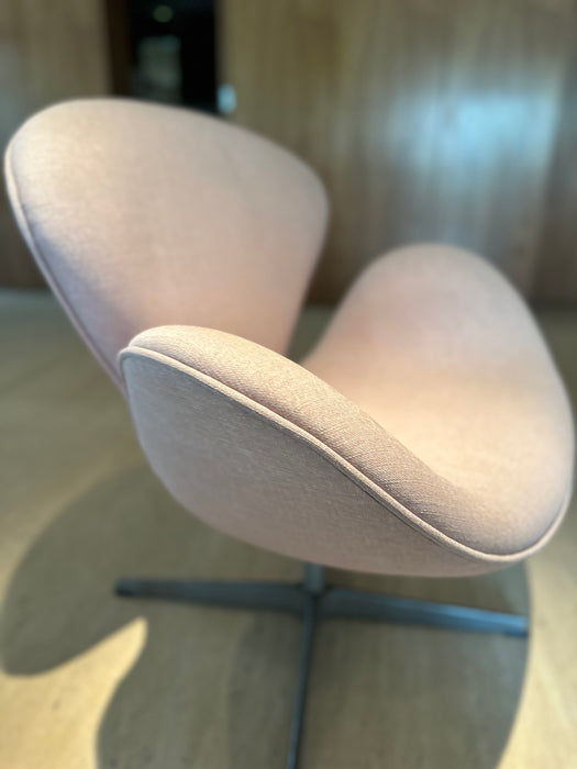 Poltrona “Swan” – Breton