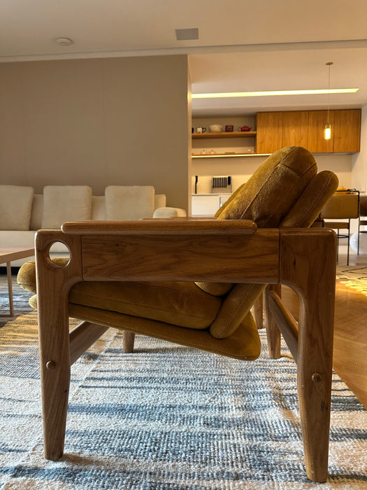 Poltrona “Renata” – Sérgio Rodrigues Reedição Dpot