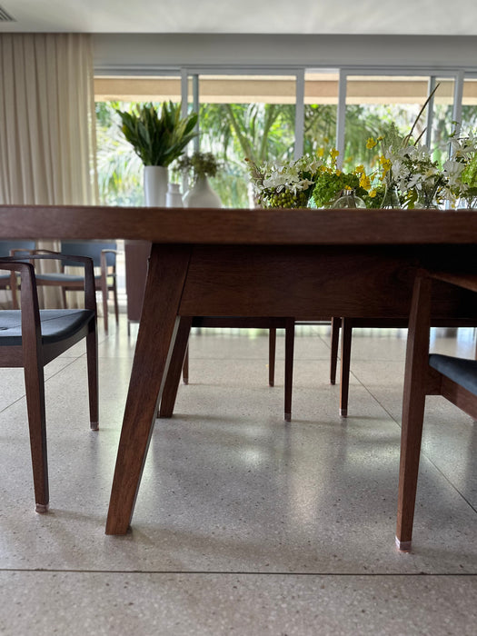 Mesa de Jantar "Mineira" – Etel Carmona para Etel