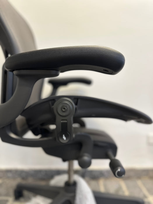Cadeiras "Aeron B" Grafite - Herman Miller