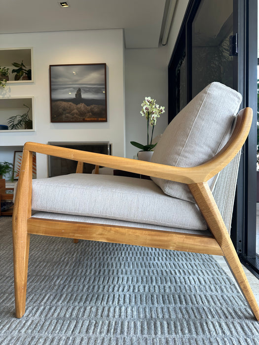 Par de Poltronas "Cut" em Madeira Tauari e Corda Náutica – Tadeu Paisan