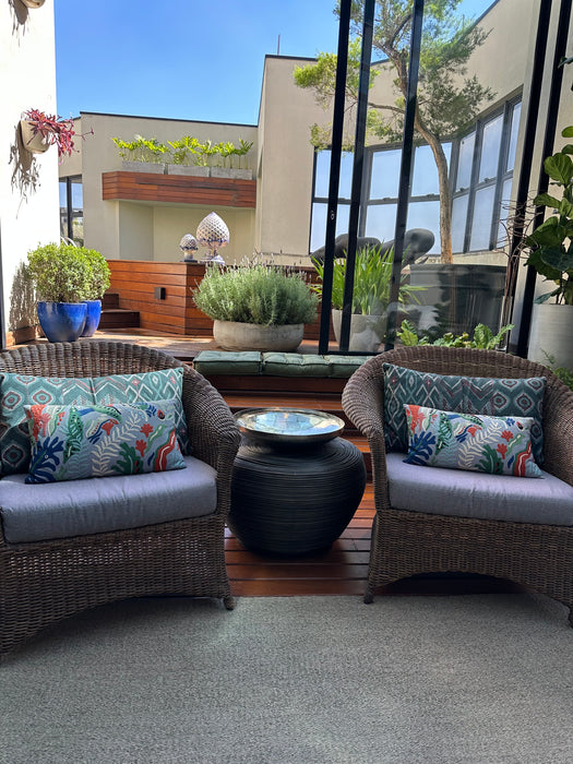 Par de Poltronas de Fibra – Shopping Garden