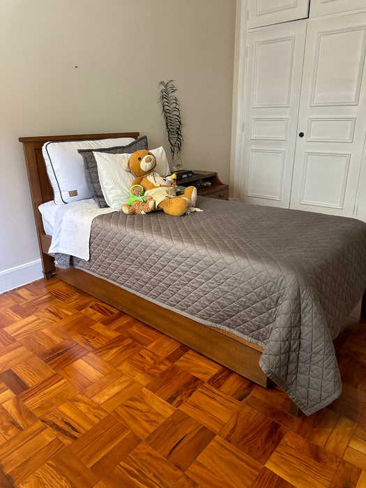 Cama de Solteiro "Kentucky"com Bicama e Mesa de Cabeceira  (2 colchões inclusos) - Quarto & Etc