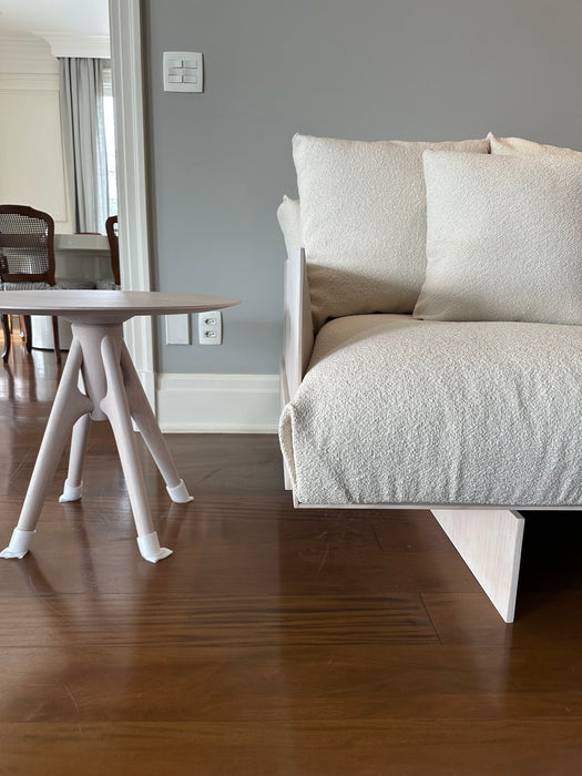 Mesa de Apoio "Duomo" – Jader Almeida