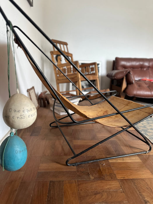 Poltrona “Deck” – Atribuída a Lina do Bardi |Adquirida em antiquário (não possui comprovante de autenticidade)