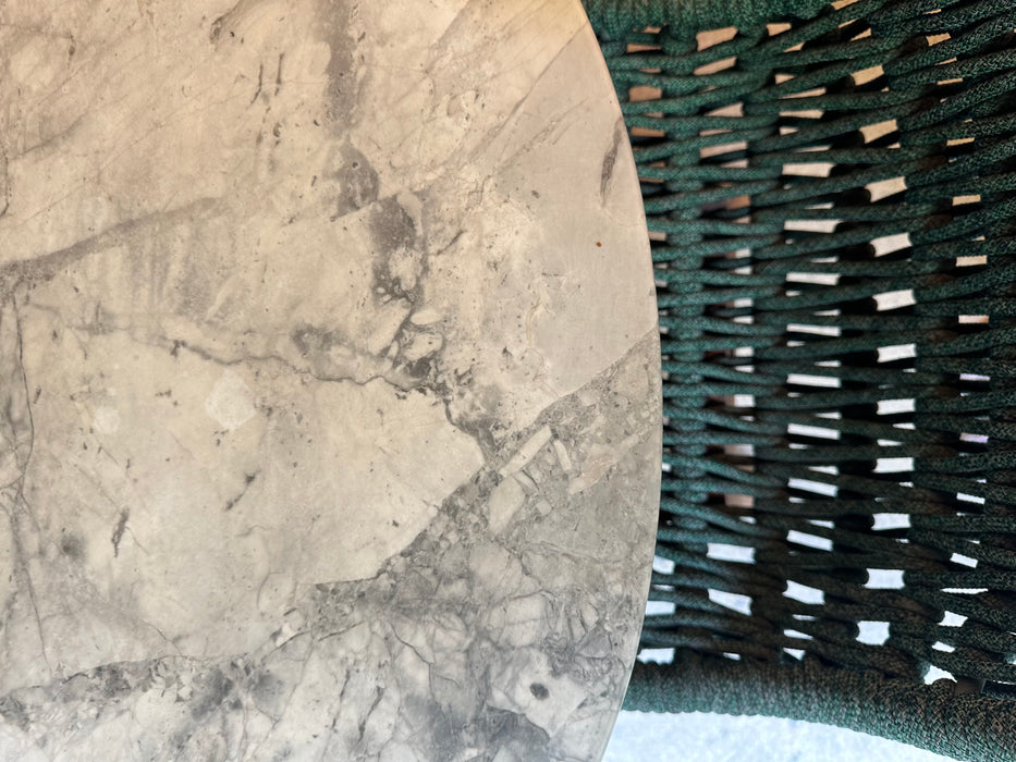 Mesa de Jantar "Bora Bora" Oval (tampo em granito) - Tidelli