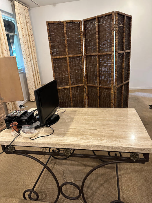 Mesa de Ferro com Tampo em Mármore - Armando Cerello