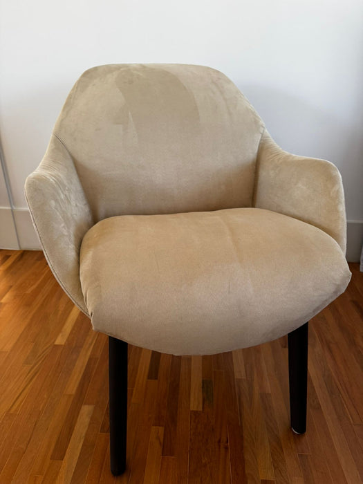 Par de Poltronas "Joy" - Jader Almeida